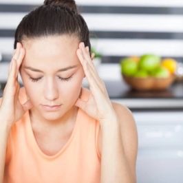 Dấu hiệu mất cân bằng nội tiết tố ở phụ nữ và phương pháp bổ sung an toàn, hiệu quả